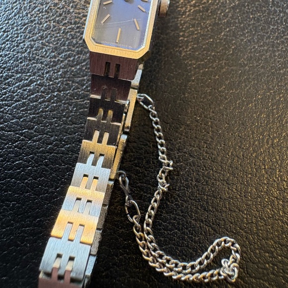 Seiko Two-Tone Rectangular Watch with Blue Dial. - Picture 5 of 6